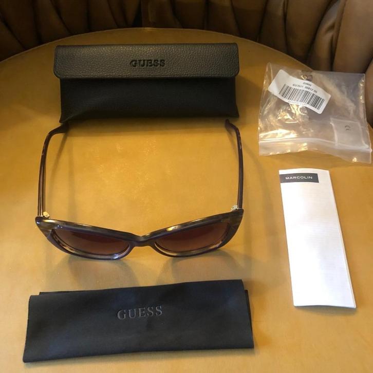 NIEUWE Guess DAMES Zonnebril met hoge KORTING GU7515-S, Handtassen en Accessoires, Zonnebrillen en Brillen | Dames, Nieuw, Zonnebril