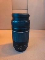 Canon zoom lens EF 75-300mm 1:4-5.6 II met rubberen zonnekap, Ophalen of Verzenden, Zo goed als nieuw