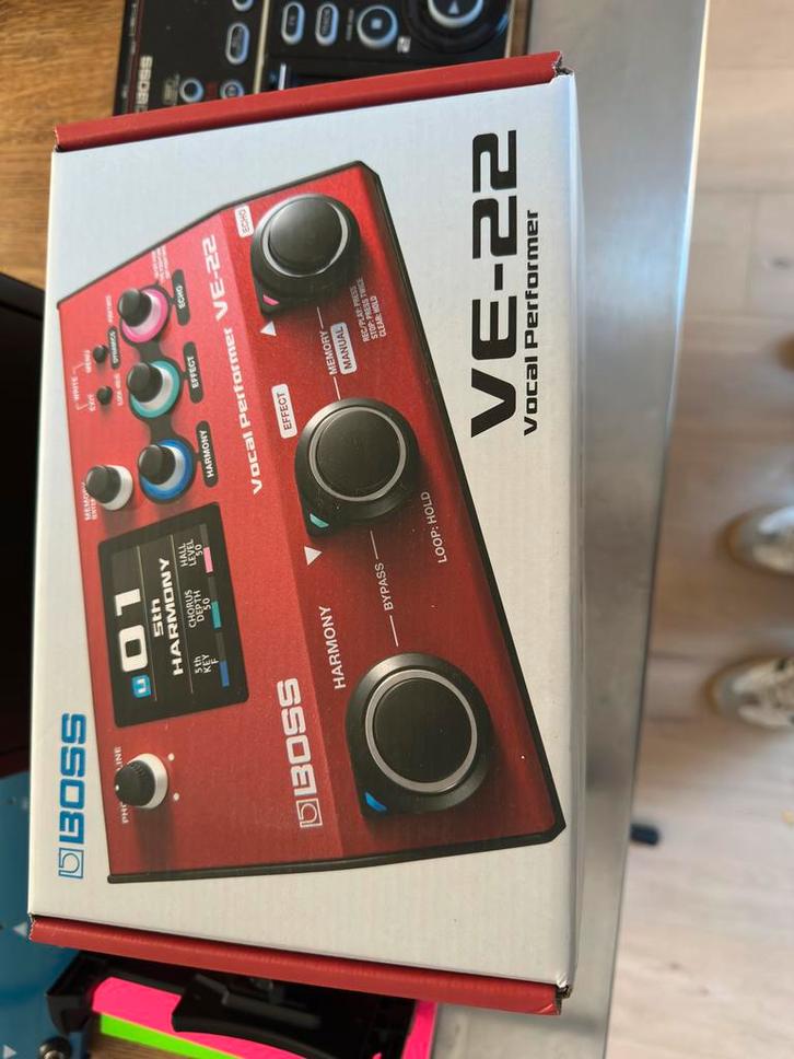 BOSS VE-22 (new), Musique & Instruments, Effets, Comme neuf, Reverb, Multi-effet, Enlèvement