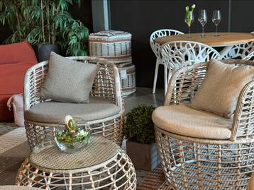 Nieuw tuinsetje alu frame met wicker beschikbaar voor biedingen