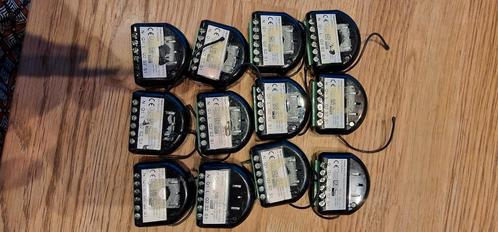 Fibaro ZWave Plus switches & roller shutter - 16 stuks, Doe-het-zelf en Bouw, Overige Doe-Het-Zelf en Bouw, Gebruikt, Ophalen