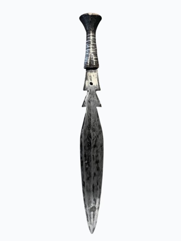 Short sword Mambeli or Ikakalaka, H 47cm, Antiek en Kunst, Kunst | Niet-Westerse kunst, Verzenden