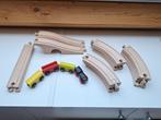 Houten treinspoor + 4-delige treinset, Kinderen en Baby's, Speelgoed | Houten speelgoed, Ophalen of Verzenden, Zo goed als nieuw