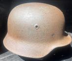 Duitse helm M40, Verzamelen, Verzenden, Landmacht, Helm of Baret
