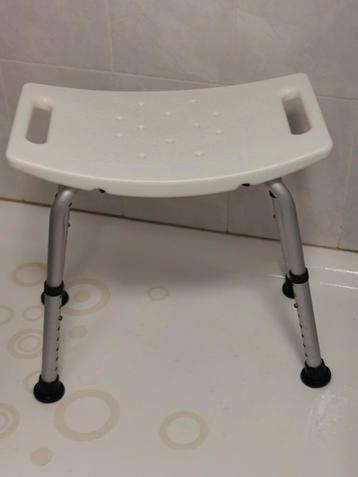 tabouret de douche 