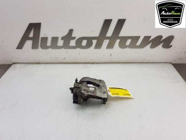 REMKLAUW LINKS VOOR Audi A1 Sportback (GBA) (01-2018/-), Auto-onderdelen, Remmen en Aandrijving, Audi, Gebruikt