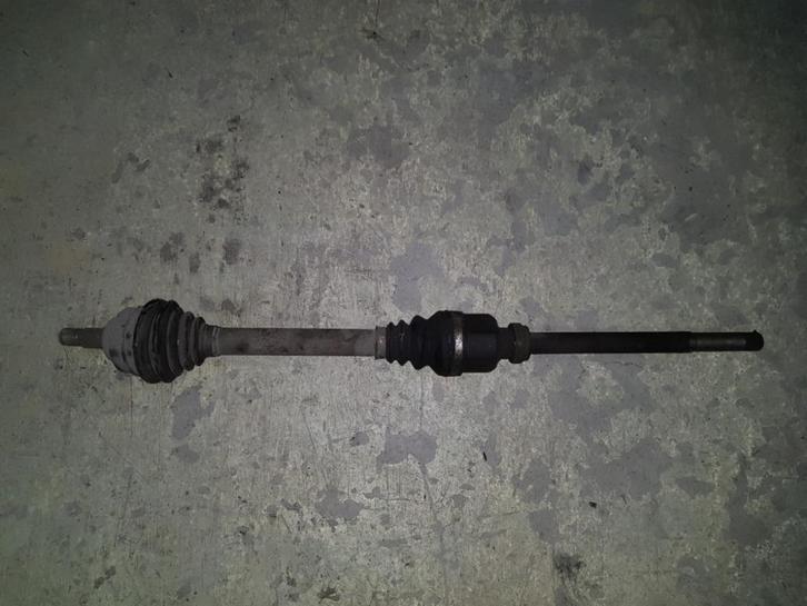 Aandrijfas Peugeot 307 2006 1.6 HDi rechts-voor, Auto-onderdelen, Motor en Toebehoren, Peugeot, Ophalen of Verzenden