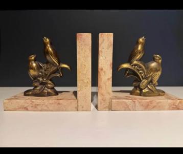 Art deco boekensteun vogels beschikbaar voor biedingen