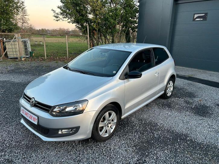 Volkswagen Polo 1.2 essence AIRCO 137000km 2012 SILVER EDITI, Autos, Volkswagen, Entreprise, Polo, Verrouillage central, Vitres électriques