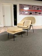 Knoll Womb Chair met ottoman, Design klassieker, Stof, 75 tot 100 cm, Zo goed als nieuw