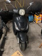 Razzo, capri 125cc, Fietsen en Brommers, Snorfietsen en Snorscooters, Ophalen, Gebruikt