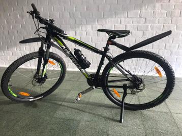 MTB MERIDA BIG SEVEN 20 IN NIEUWE STAAT ALLES AAN VERNIEUWD beschikbaar voor biedingen