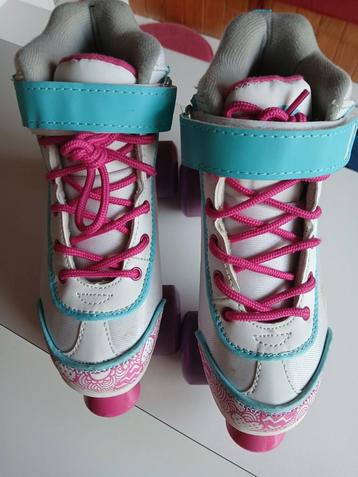 Patins à roulettes + Protection + Casque, Enlèvement, Comme neuf