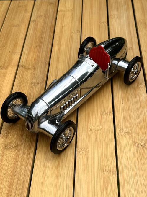 Schitterende  "SILBERPFEIL” 1930 staal - nieuwe - 160€, Hobby en Vrije tijd, Modelauto's | Overige schalen, Nieuw, Auto, Ophalen of Verzenden
