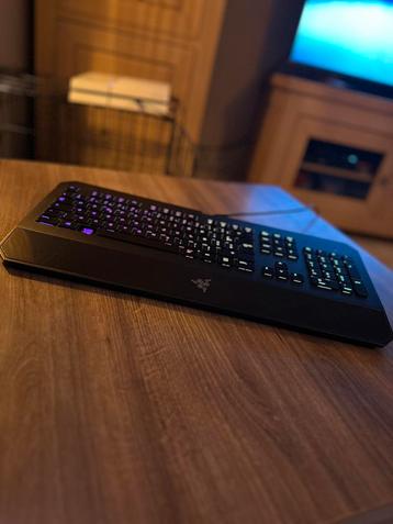 Razor toetsenbord (deathstalker chroma) beschikbaar voor biedingen