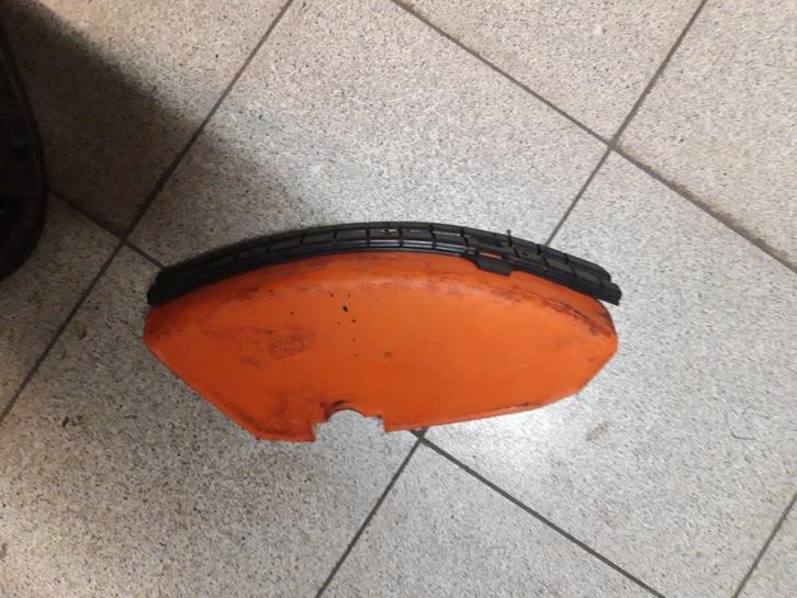 beschermkap bosmaaier Stihl FS 400, Tuin en Terras, Bosmaaiers, Gebruikt, Benzine, 30 tot 50 cm, Ophalen