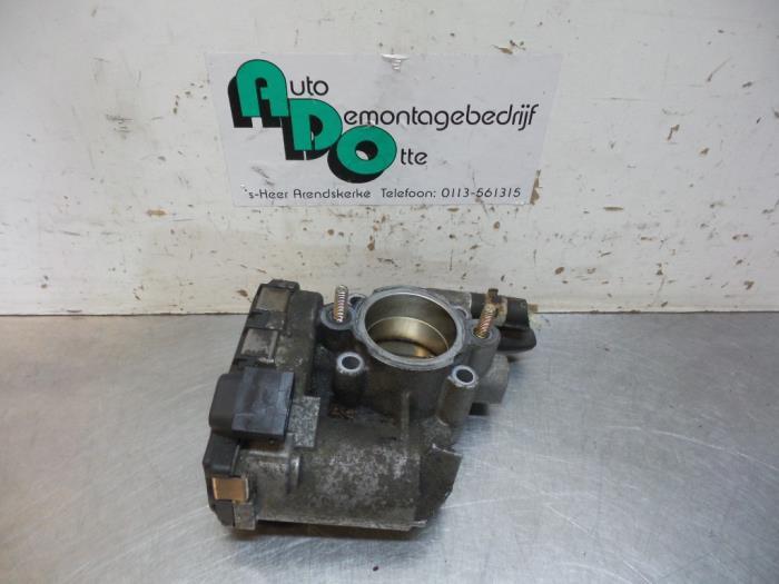 Gasklephuis van een Opel Corsa (Corsa C 00-), Auto-onderdelen, Motor en Toebehoren, Opel, Gebruikt, 3 maanden garantie, Ophalen of Verzenden