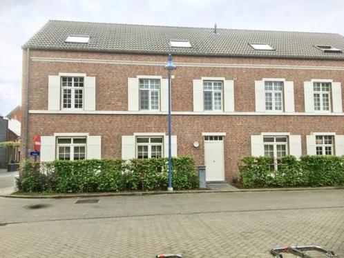 Mooi appartement in HAACHT op 50m van de markt, Immo, Appartements & Studios à louer, Province du Brabant flamand, 50 m² ou plus