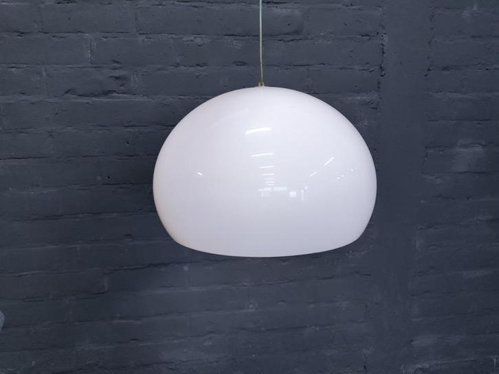 Kartell FLY Ø 520 mm, H: 330 mm, Huis en Inrichting, Lampen | Hanglampen, Kunststof, Ophalen of Verzenden