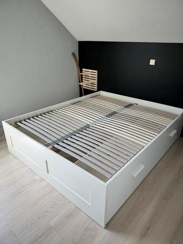 Tweepersoonsbed 160cm beschikbaar voor biedingen