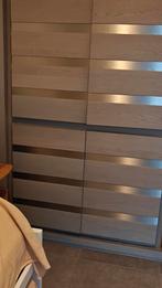 Wandkast in eik, Ophalen