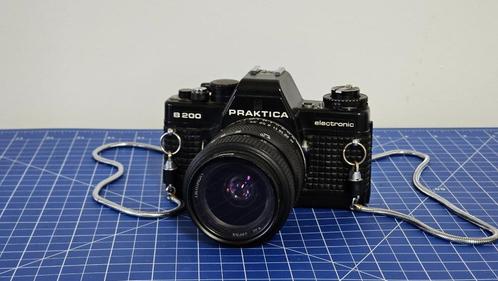 Praktica B200 fototoestel inclusief 28-70mm f3.5-4.5 lens., Audio, Tv en Foto, Fotocamera's Analoog, Gebruikt, Spiegelreflex, Overige Merken