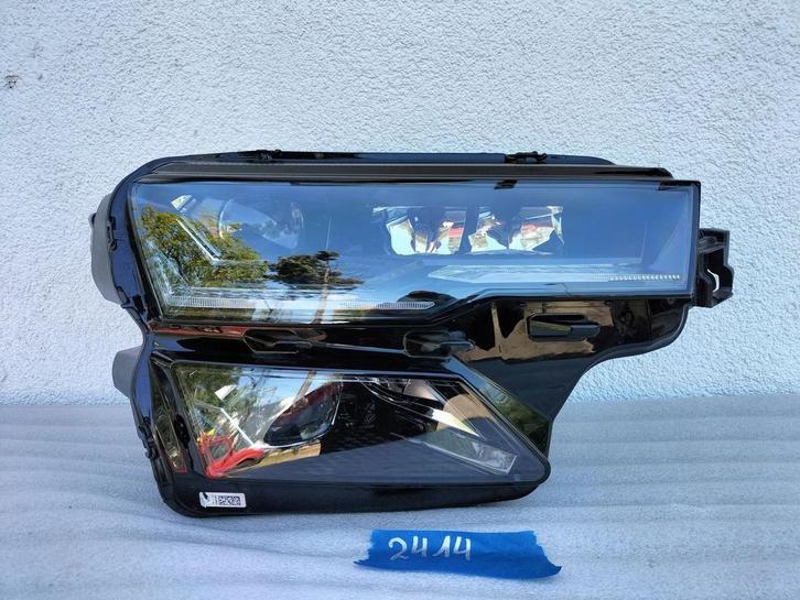 SKODA KAROQ LIFT KOPLAMP RECHTS 57B941036, Auto-onderdelen, Overige Auto-onderdelen, Skoda, Gebruikt, Ophalen of Verzenden