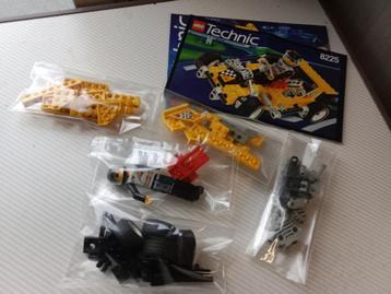 Lego 8225 technic Road Rally V beschikbaar voor biedingen