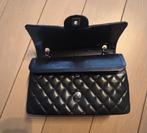 Luxe handtas in uitstekende staat, Handtassen en Accessoires, Tassen | Damestassen, Ophalen of Verzenden, Zo goed als nieuw, Zwart