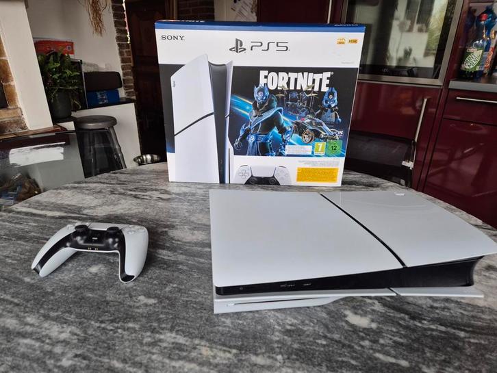 Ps 5 avec disque, Consoles de jeu & Jeux vidéo, Consoles de jeu | Sony PlayStation 5, Playstation 5, Enlèvement