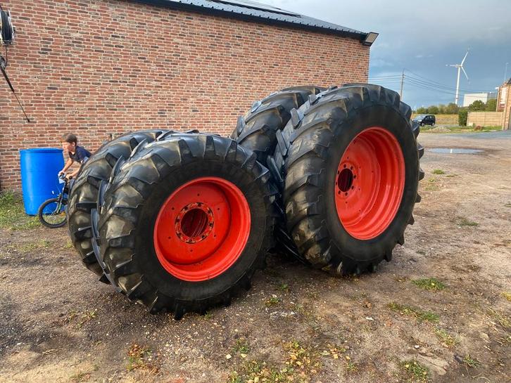 Set fendt velgen en banden, Zakelijke goederen, Landbouw | Onderdelen | Banden, Velgen en Assen, Ophalen