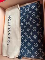 Louis Vuitton pochette, Ophalen, Zo goed als nieuw, Blauw, Leder