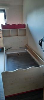 Prinsessen bed, Kinderen en Baby's, Kinderkamer | Bedden, Ophalen, 85 tot 100 cm, Zo goed als nieuw, Lattenbodem