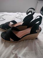 Sandalen met hak van H&M maat 39 een keer gedragen, Ophalen of Verzenden, Zo goed als nieuw