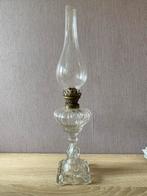Glazen olielamp, Ophalen