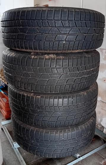 Winterbanden op velg 205 60 r16 XL beschikbaar voor biedingen