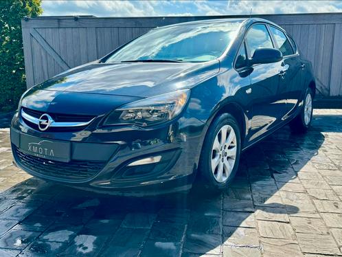 VERKOCHT/VENDU Opel Astra 1.4i, Autos, Opel, Entreprise, Achat, Astra, ABS, Phares directionnels, Airbags, Air conditionné, Bluetooth