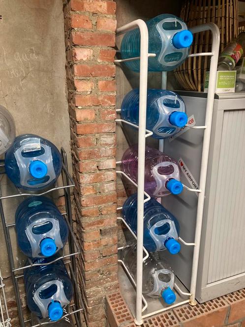 Rek voor waterdispenser flessen (zoals vb SIP), Huis en Inrichting, Kasten | Stellingkasten, Zo goed als nieuw, Ophalen