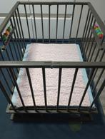 Op plooibaar kinderpark, Enlèvement