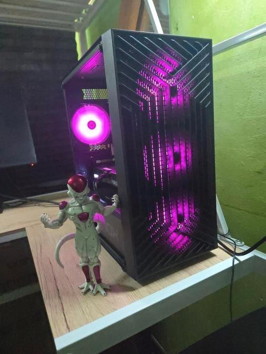 PC de jeu RTX 3060Ti, Informatique & Logiciels, Ordinateurs de bureau, Comme neuf, SSD, Gaming, Enlèvement