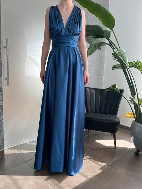Marineblauw balkleed Eva & Lola, nooit gedragen, NIEUW!, Kleding | Dames, Gelegenheidskleding, Nieuw, Galajurk, Maat 38/40 (M)