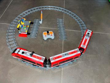 LEGO City Passagierstrein 7938 beschikbaar voor biedingen