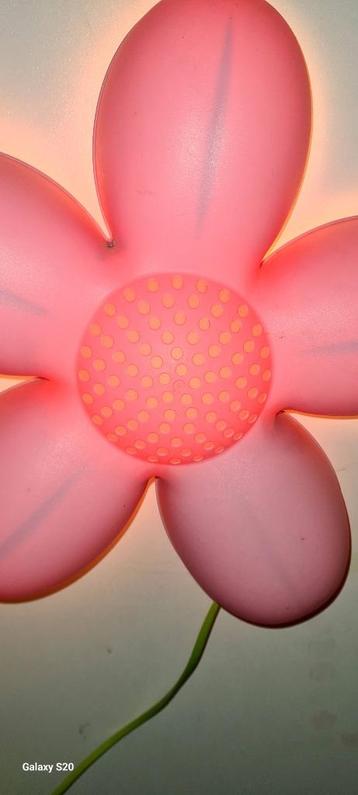 Wandlamp bloem! beschikbaar voor biedingen