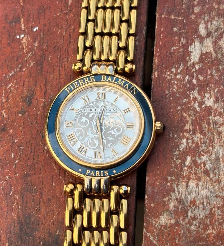 Exclusief Pierre Balmain  Swiss Made, Saffierg, Handtassen en Accessoires, Horloges | Dames, Zo goed als nieuw, Ophalen of Verzenden