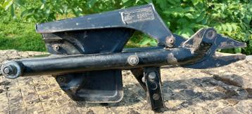Kawasaki KE 125 1977-1981 achterbrug beschikbaar voor biedingen