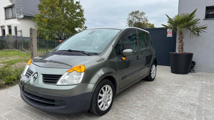 Modus AUTOMATIQUE 1.6 essence, Auto's, Renault, Bedrijf, Te koop, Modus, Benzine, Euro 4, 5 deurs, Automaat, Groen, Stof, Onderhoudsboekje