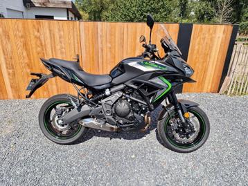 Kawasaki versys 650 2025 met 43km!!! Nieuwstaat!!!! beschikbaar voor biedingen