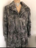 Warme jas/ midden grijs/ maat 46-48/€35, Ophalen of Verzenden, Zo goed als nieuw, Maat 46/48 (XL) of groter, Grijs