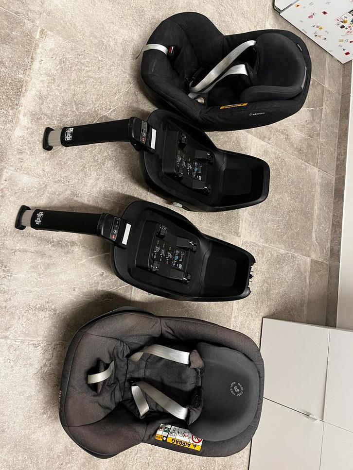Set Autostoelen maxi-cosi en isofix basissen, Kinderen en Baby's, Autostoeltjes, Gebruikt, Maxi-Cosi, 0 t/m 18 kg, Isofix, Afneembare rugleuning