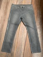 S.Oliver jean gris (taille 40) Sally S’il Fit gris. Neuf, W30 - W32 (confection 38/40), S. Oliver, Gris, Neuf